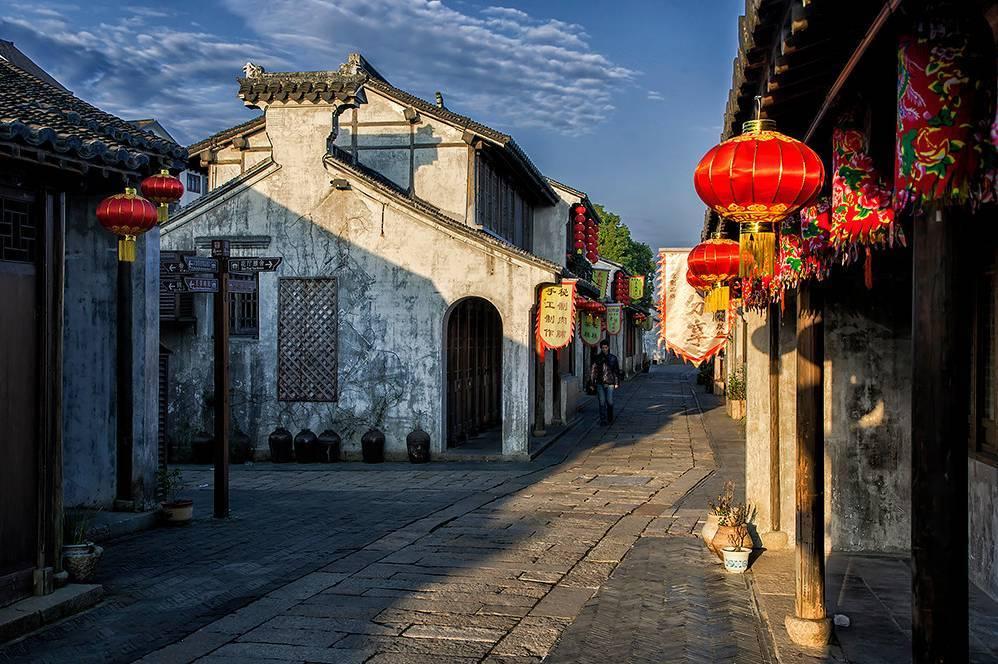 现在学什么行业和技术前景好？
